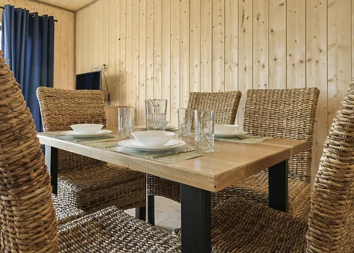 Krynica Family House بيت للعطل